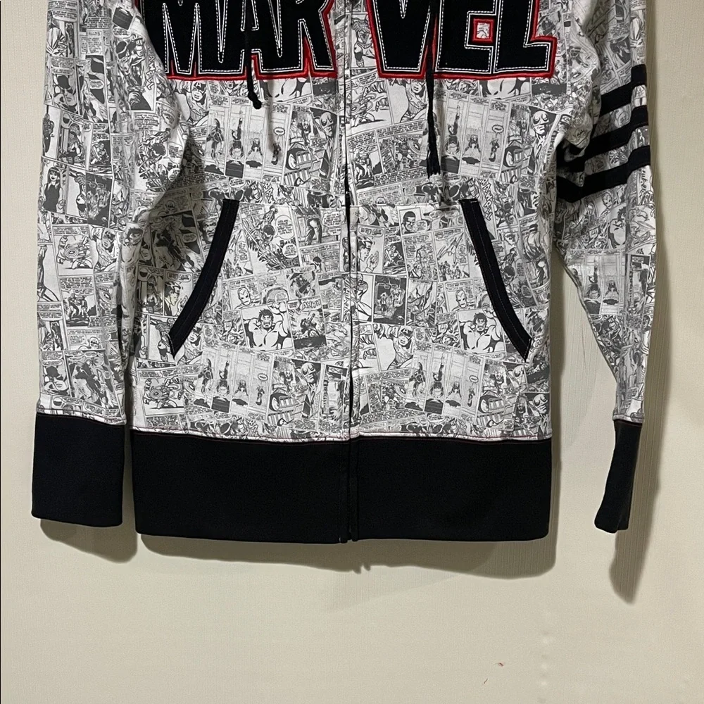 Marvel Kids Graphic Superhero Hoodie in Black and White Like New Condition SZ XS